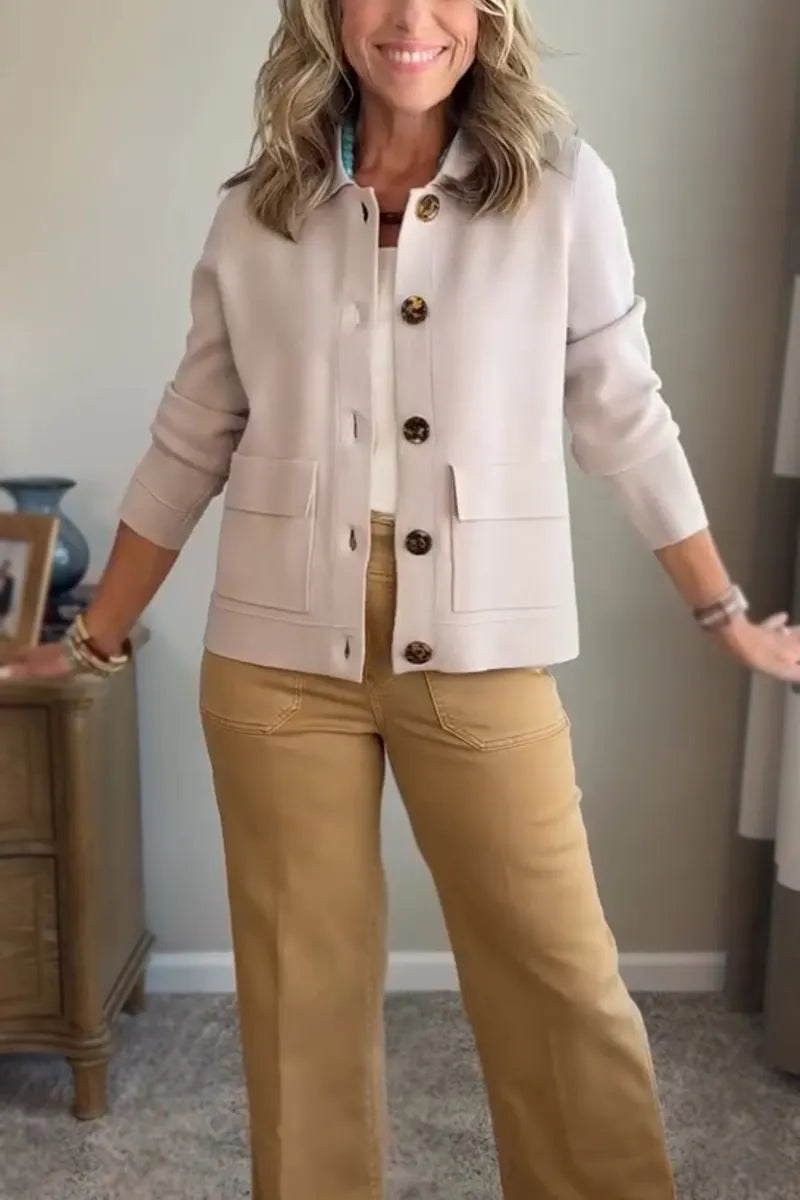 Beige casual lapel pocket jacket with camel pants