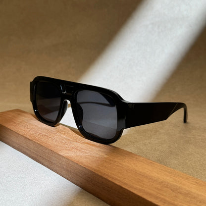 Stylish Aviator Sunglasses for Men and Women ,Trendy Rectangular Shape, Fashionable Design, Perfect for Outdoor Activities and Everyday Wear